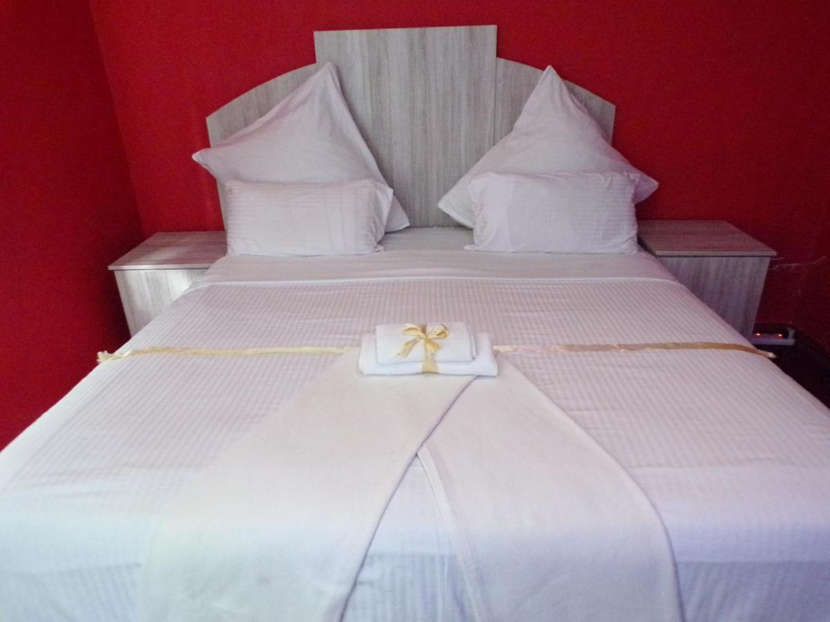 Khaya B&B Mandalay เคปทาวน์ ภายนอก รูปภาพ
